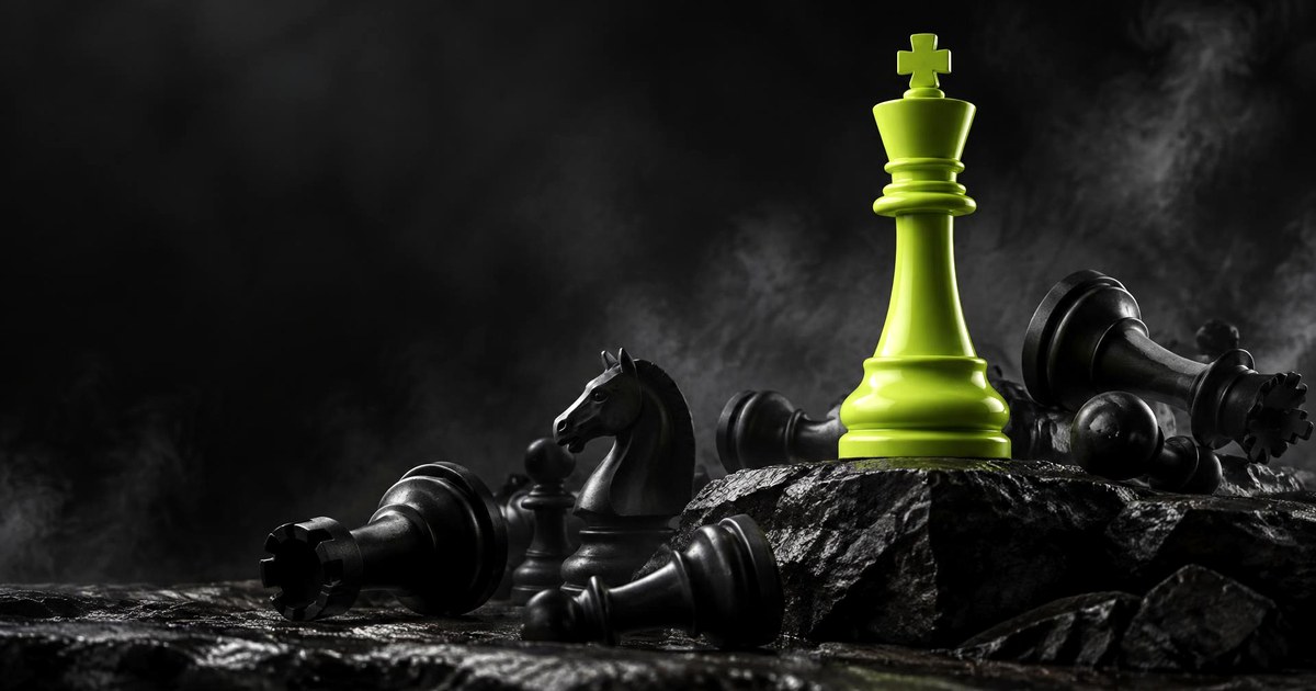 Green chess king representing stronger Meta Ads performance